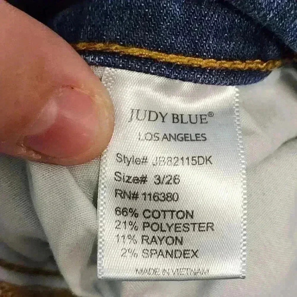 Judy Blue Distressed‎ Cropped Jeans Womens Size 3/26 - Picture 16 of 16